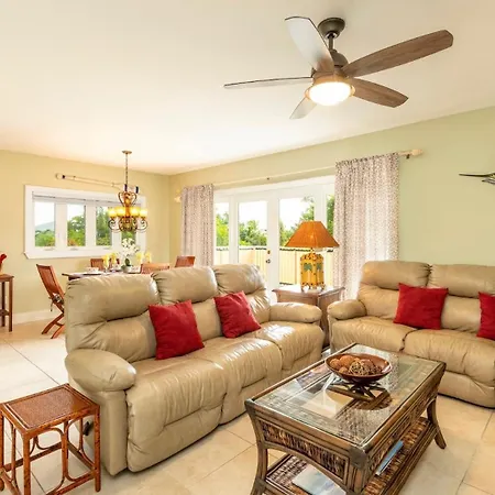 Coastline Comfort By Last Key Realty